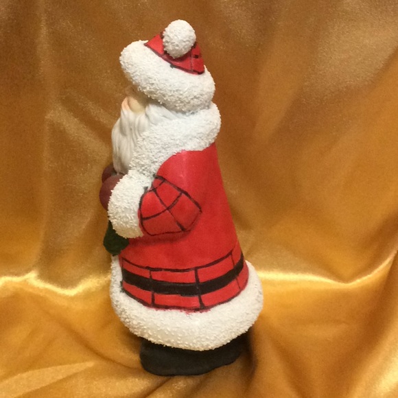 Hand painted Porcelain Santa Figurine, 4 3/4”, NWT - Picture 4 of 6